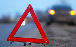 Minik avtomobili "TİR"la toqquşub, xəsarət alanlar var