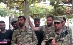 Atəş səslərinin müşayiəti altında mahnı oxuyan İGİDLƏR - VİDEO
