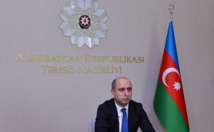 Təhsil naziri direktorların videolarından danışıb