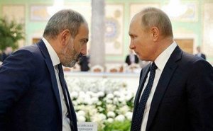 Putin Paşinyana zəng etdi