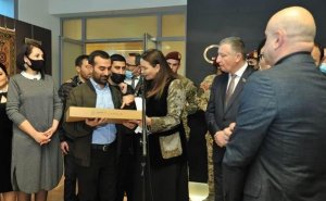 Komitə sədri yaradıcı gənclərlə görüşdü