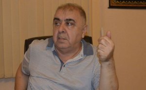 32 qat Hacı Qalib yenə Məkkəyə getdi
