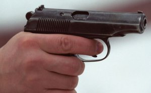 Polis qaçmaq istəyən şəxsə ATƏŞ AÇDI