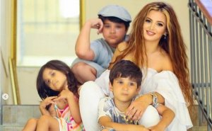 Mətanət İsgəndərlinin nəvələri anasında qaldı