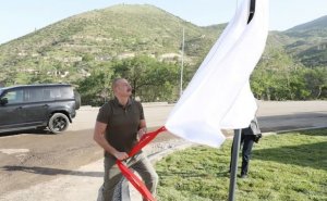 Prezident Laçında küçə lövhələrin açılışını etdi - FOTO