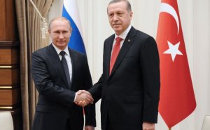 Putin Rəcəb Tayyip Ərdoğanı qələbə münasibəti ilə təbrik etdi