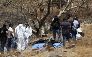 Meksikada onlarla insanın meyiti olduğu məzarlıq aşkarlandı