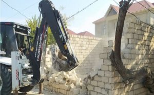 Bu ərazilərin qanunsuz tikililəri söküldü - VİDEO