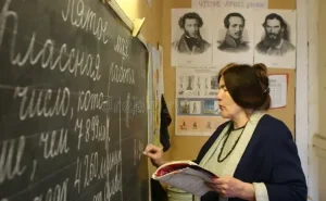 Rus dilində tədris buna görə ləğv olunacaq - Ekspert: "Rus bölməsini bitirənlər müəllim olmaq istəmir"