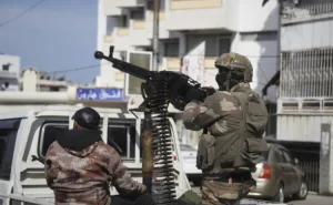 Suriyanın Suveyda bölgəsində azı 321 nəfər ölüb