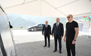 Prezident İlham Əliyev Kəlbəcər şəhər parkının təməlini qoyub - YENİLƏNİB