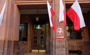 Polşa Rusiyaya nota VERDİ
