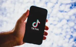 "TikTok"un təsisçisi Asiyanın ən varlı milyarderinə  çevrildi