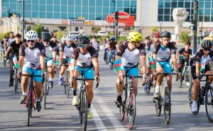 Naxçıvanda 2026-cı ilin “Şəhərsalma və Memarlıq İli”nə həsr olunmuş irimiqyaslı “Velo Fest” velosiped festivalı baş tutdu - FOTO