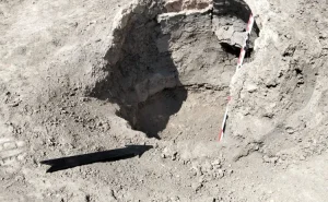 Cəlilabadda arxeoloji qazıntı zamanı qədim dövrlərə aid qurğular tapıldı - FOTO