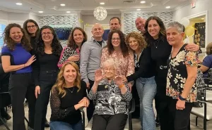 100 yaşlı qadın uzunömürlülüyünün sirlərini  açıqladı