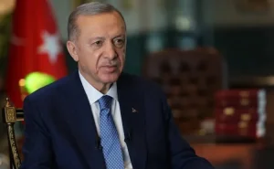 Ərdoğan Qara dənizdə gəmilərə hücumları pislədi:  "Cəhdlər yolverilməzdir"