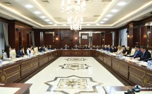 İctimai birliklər və dini qurumlar komitəsinin ilk iclası keçirildi - FOTO