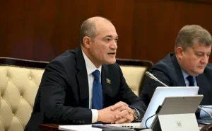 "Bir şirkət niyə qalib elan edildi, digəri niyə kənarda saxlanıldı?" -  Deputatdan SƏRT ÇIXIŞ
