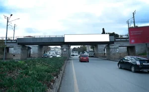 Bu yolda sıxlığı azaltmaq üçün zolaq sayı artırıldı -  FOTO