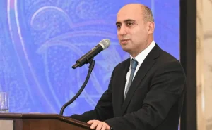 “Əməyinizin nəticələrindən qürur duymağı arzulayıram” - Emin Əmrullayev
