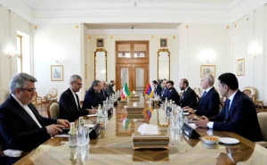 Regionda sülh üçün üçüncü tərəflər müdaxilə etməməlidir -  Əraqçi
