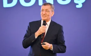 “Qırx dəfə demişəm” -  Ziya Səlcuqun Bakıda valideyn və müəllimlərə verdiyi MESAJLAR