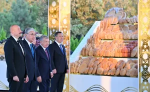 İlham Əliyev MDB Ölkələrinin Milli Kulinariya Festivalı ilə tanış  OLDU