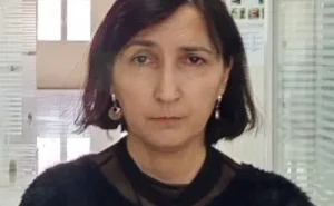 “Azyaşlı uşaqların məcburi hicab geyinməsi düzgün deyil” - Elmlər doktorundan MÜNASİBƏT