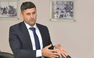 “Şagirdləri zorakılığa kənar qüvvələr təhrik edir” - Vətəndaşlara ÇAĞIRIŞ
