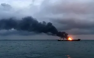 Hörmüzdə daha bir tanker  YANDI