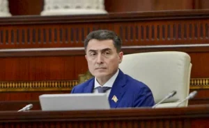 "Nə üçün yerli tələbələr üstünlüyə malik deyil?" - Deputat sual ETDİ