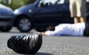 Qazaxda avtomobil 12 yaşlı piyadanı  VURDU