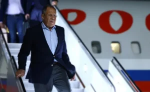 Lavrov Bəhreynə səfər  ETDİ