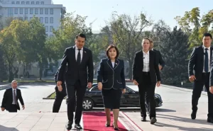 Sahibə Qafarova Qırğızıstan parlamentinin sədri ilə görüşdü - FOTO