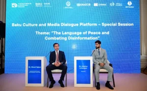 “Sülhün dili və dezinformasiyaya qarşı mübarizə” –  Dialoq Forumu çərçivəsində xüsusi sessiya keçirildi - FOTO