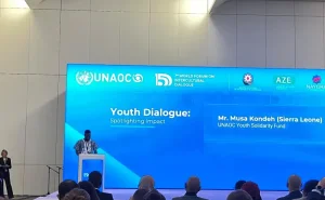 "Syerra-Leonedə insanlar bir-birini dinləməyi dayandıranda nələrin baş verdiyini çox yaxşı bilirik"