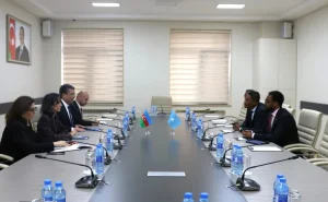 Əhməd İsmayılov Somalinin informasiya naziri ilə müzakirələr apardı - FOTO
