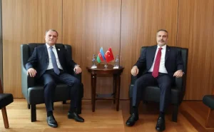 Azərbaycan və Türkiyə XİN rəhbərləri görüşdü - FOTO