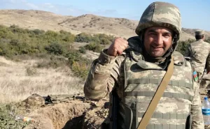 Laçın döyüşlərində şəhid olan polkovnik-leytenantın anım günüdür