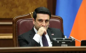 Paşinyan Alen Simonyanı Moskvaya göndərir