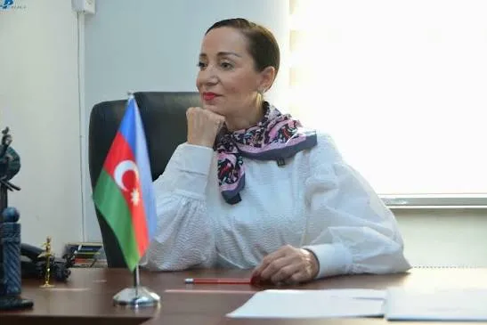 "Uşaq bilməlidir ki, məktəbə gedir, forma çox lazımdır" - Təranə Muradova